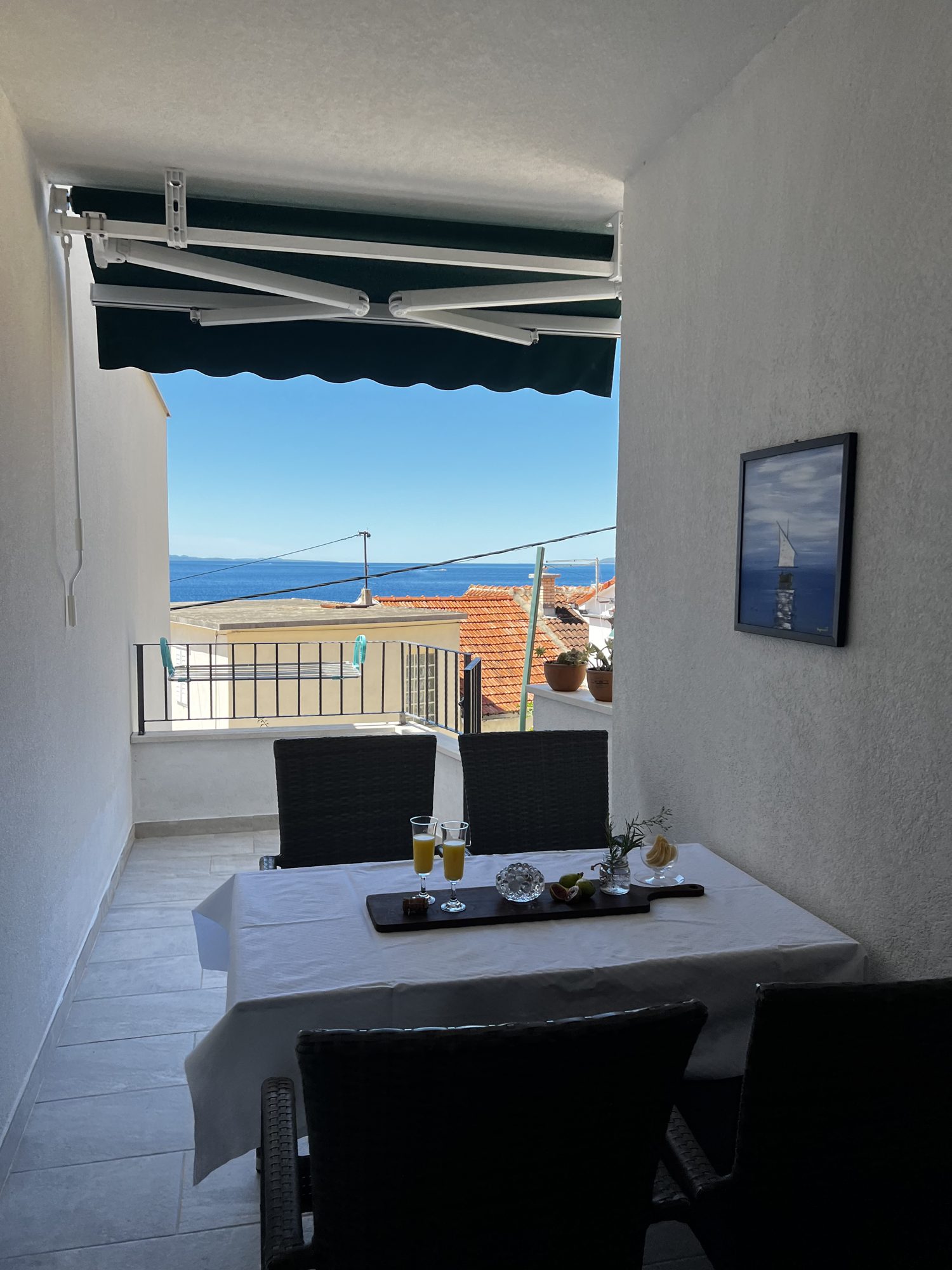 Ena at Beach House Buinac, Brist — sea-view stay, photo 2